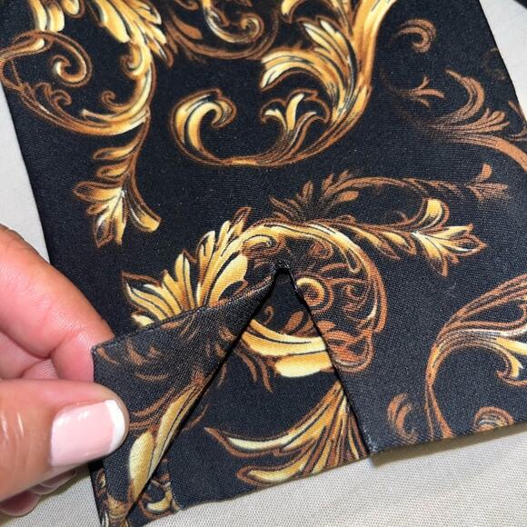 VERSACE INSPIRED TRUTH BY REPUBLICAN ANKLE PANT PAISLEY PRINT BLK AND GOLD SZ XS - Picture 5 of 12